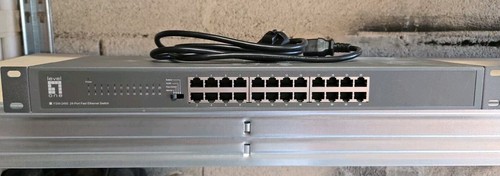 Levelone fsw 2450 switch - switch, 24
