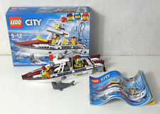 LEGO City 60147 - Le bateau de pêche en boite avec notice à compléter