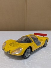 voiture moulée sous pression