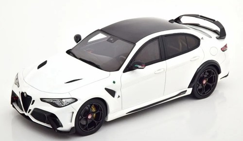 Miniature alfa romeo giulia - miniature,