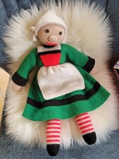 POUPÉE BÉCASSINE EN TRICOT