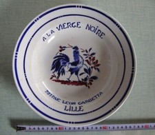 Rare Plat porcelaine Saint