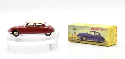 Dinky toys 530 miniature - , ds19