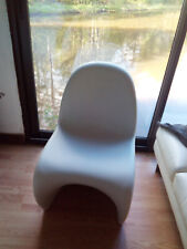  chaise VERNER PANTON blanc mat + table blanche laque