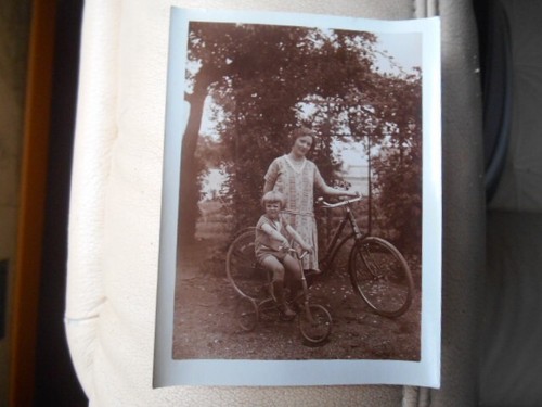 Photo ancienne velo femme - velo, et