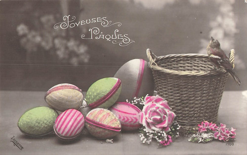 Easter basket bird eggs - cp,