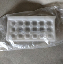 41x0730 Bac à glaçons réfrigérateur BRANDT 202x102 mm