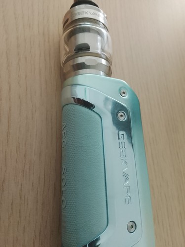 Vapoteuse neuve avec emballage - neuve,