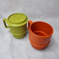 Mug Vintage Tupperware Années 70 – Orange ou Vert Olive – Modèle Empilable