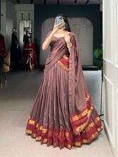 Ensemble Lehenga Choli Marron