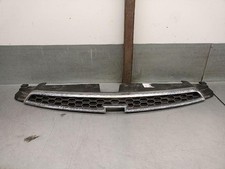 95931767 grille gauche capot