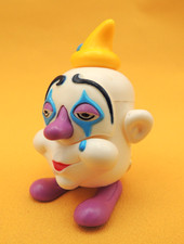 KINDER - Figurine à Capsule