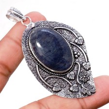 Pendentif pierre précieuse