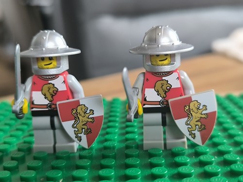 Lego castle lion - ,