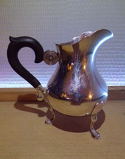 Pot à lait  Verseuse Jezler