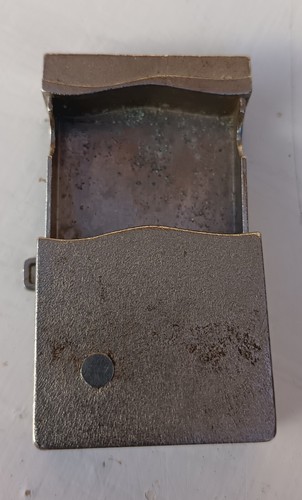 Ancienne petite boîte