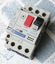 Telemecanique GV2M22 (GV2-M22)