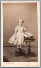 CDV PETITE FILLE CHAPEAU A