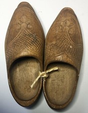 RARE PAIRE de SABOTS ENFANT ANCIEN FONDS de SABOTIER jamais servis  début XX° 