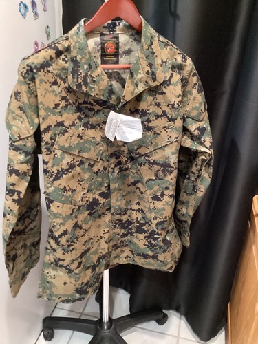 Medium short marine corps - us,