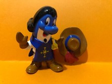Novotel 2000, « Dolfi voyage dans le temps », Dolfi Mousquetaire, figurine PVC