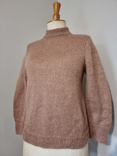 Pull tricote main - main, handmade
