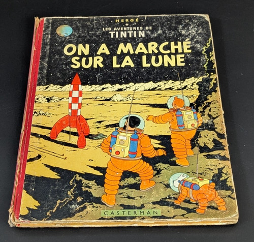 Tintin marché sur la - on, a