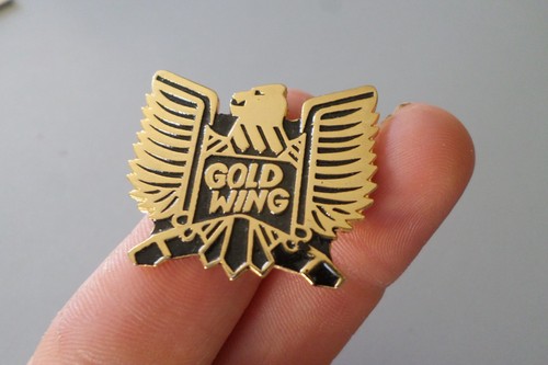 Pin broche insigne goldwing - s,