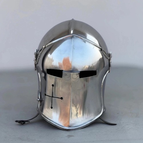 Casque barbuta chevalier