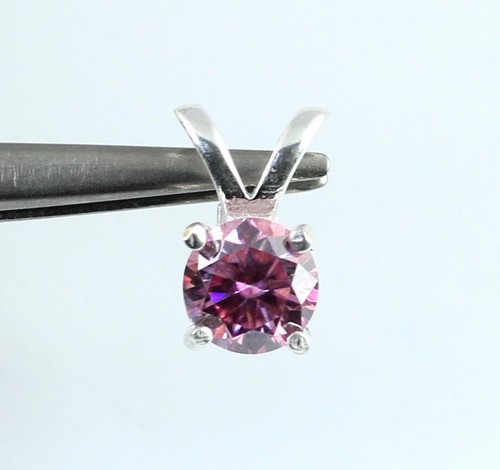 Pendentif solitaire rond