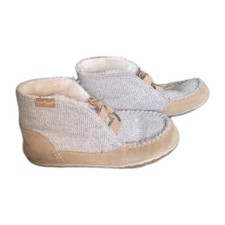 Minnetonka $95 Torrey Laceup