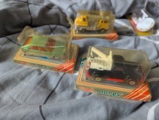 Lot de 3 miniatures norev Voiture Citroën BX dépanneuse et camion grue volvo 