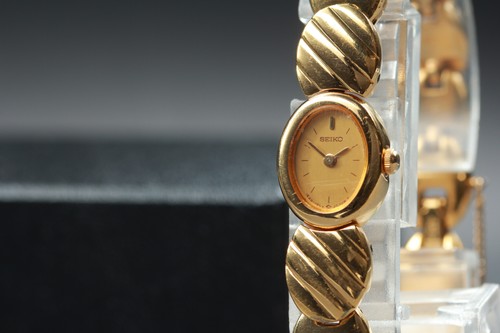 Montre femme vintage 1985