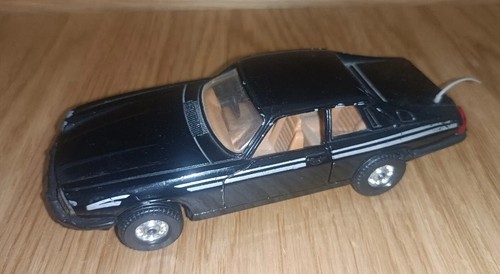 Voiture miniature jaguar xjs - miniature,