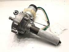 POMPE DE DIRECTION ASSISTÉE