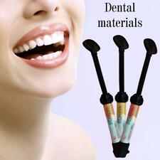 Seringue dentaire universelle pour résine composite à photopolymérisation. Référ