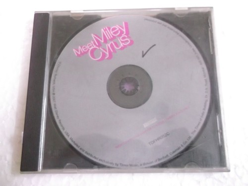 Miley cyrus hannah montana - cyrus, 2
