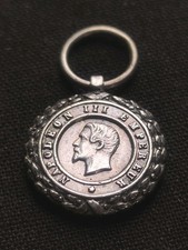 RARE MÉDAILLE CAMPAGNE D'ITALIE, 1er TYPE, 1/2 TAILLE, ARGENT EMPEREUR NON LAURÉ