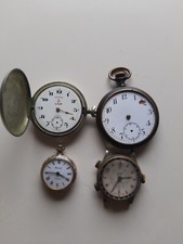 LOT DE 4 MONTRES VINTAGE