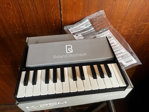 Clavier roland 25m boutique - clavier,