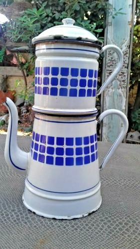 Ancienne cafetière tôle - ancienne,