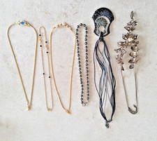 C2 lot de 6 colliers divers Objets d’occasion en bon état d’usage, Voir pho