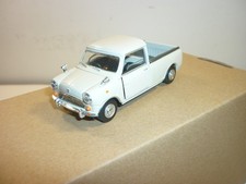 1/43 OXFORD MINI PICK UP