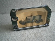 VOITURE MINIATURE MILITAIRE