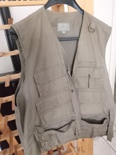 Gilet de pêche multipoches très pratique état quasi neuf