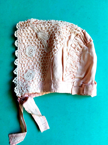 Joli bonnet ancien poupees - joli,