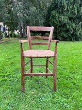 Chaise haute / Chaise de bar ancienne en merisier à restaurer