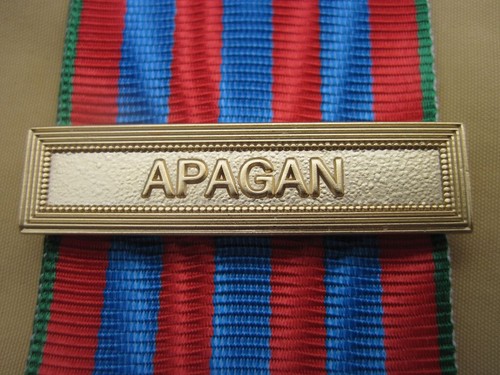 Agrafe apagan pour la - pour,