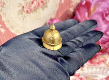 Objet de curiosité, ANCIEN