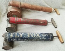 Lot 3 anciens pulverisateurs